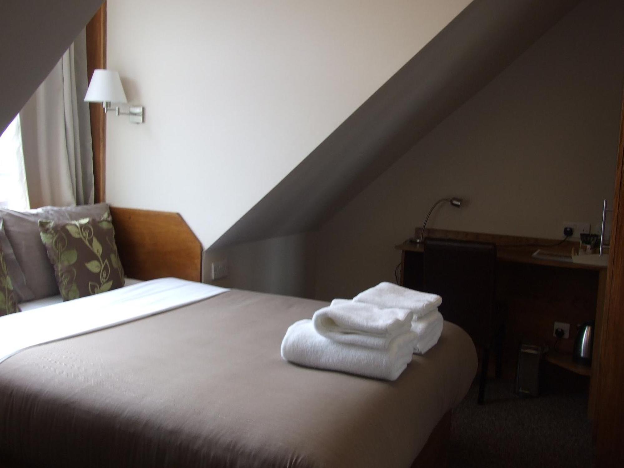 Cambridge House Hotel Edinburgh Bagian luar foto